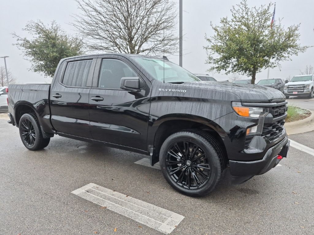 2022 Chevrolet Silverado 1500 Custom Crew Cab RWD
