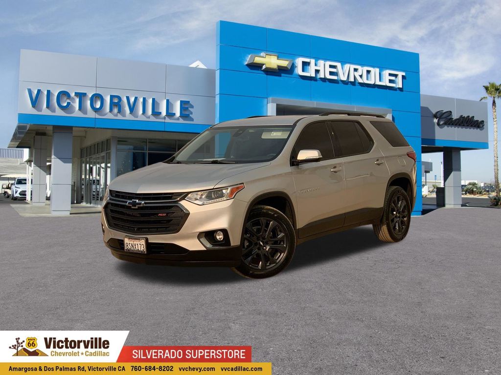 Silver Ice Metallic 2020 Chevrolet Traverse SUV / Crossover Front-Wheel Drive 9-Speed Automatic