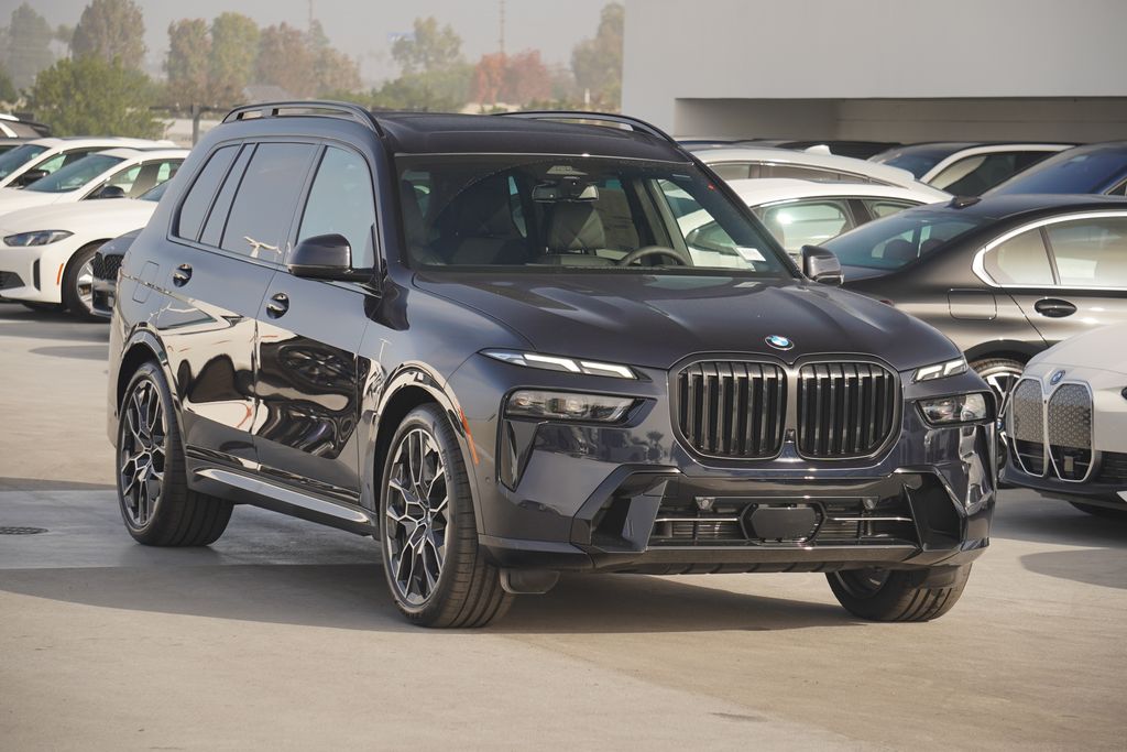 2025 BMW X7 xDrive40i 3