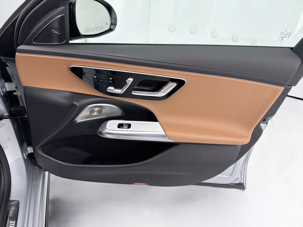 Thumbnail: 2027 Mercedes-Benz E-Class - 25