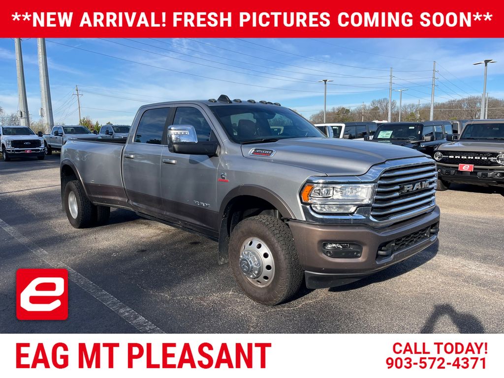 2024 RAM 3500 Limited Longhorn Crew Cab LB DRW 4WD