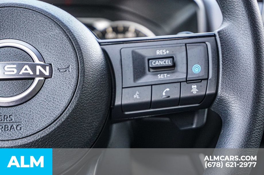 2023 Nissan Rogue SV photo 28