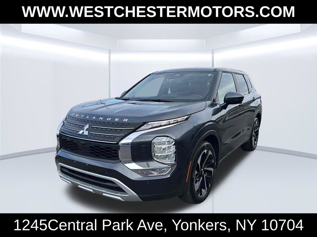 Gray 2024 Mitsubishi Outlander SUV / Crossover All-Wheel Drive Continuously Variable Transmission