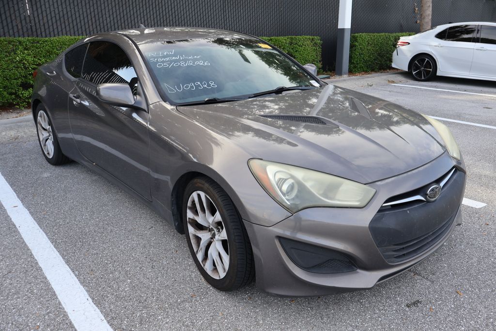 Thumbnail: 2013 Hyundai Genesis - 6
