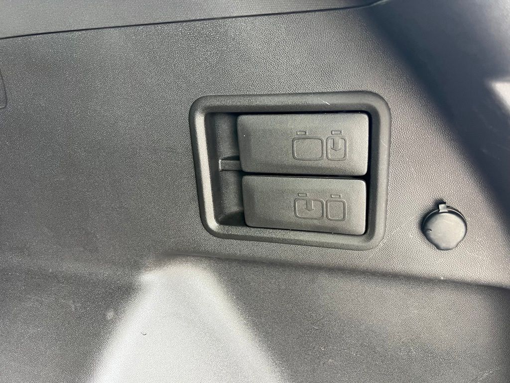Used 2024 Chevrolet Equinox SUV