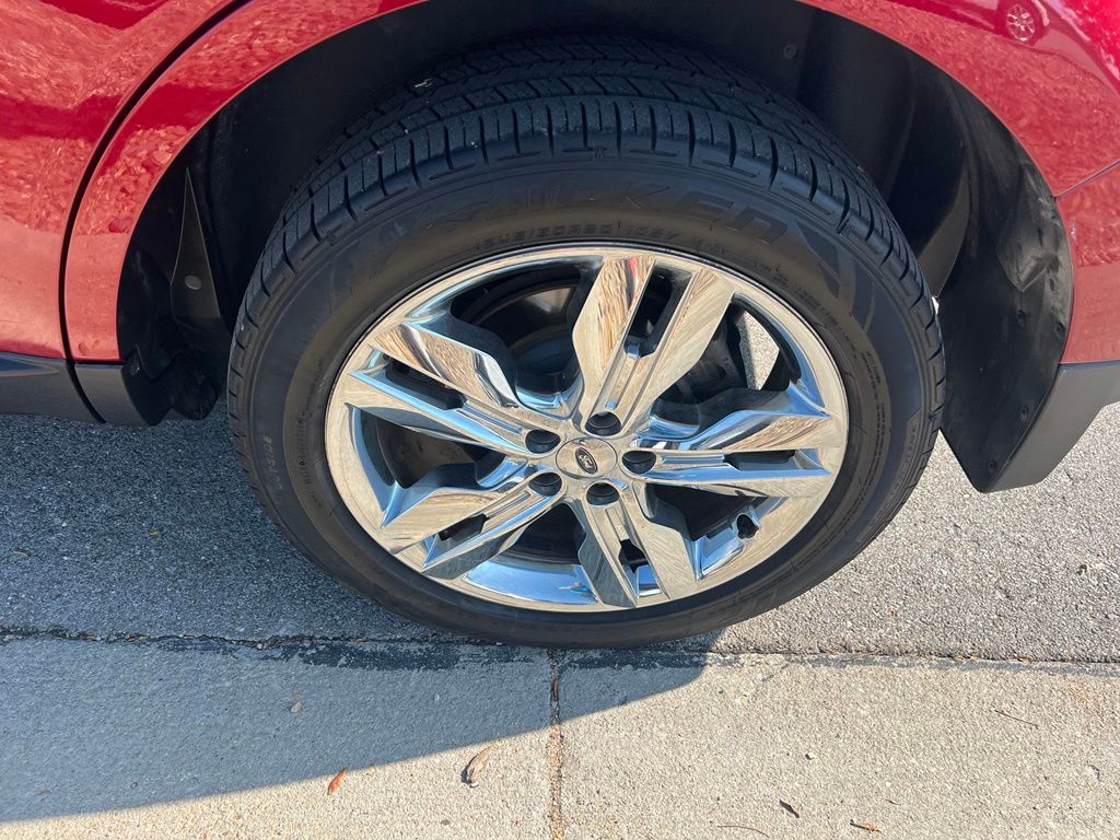 Used 2013 Ford Edge SUV