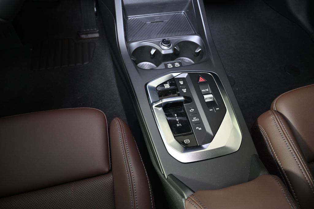 Thumbnail: 2026 BMW 2 Series - 19