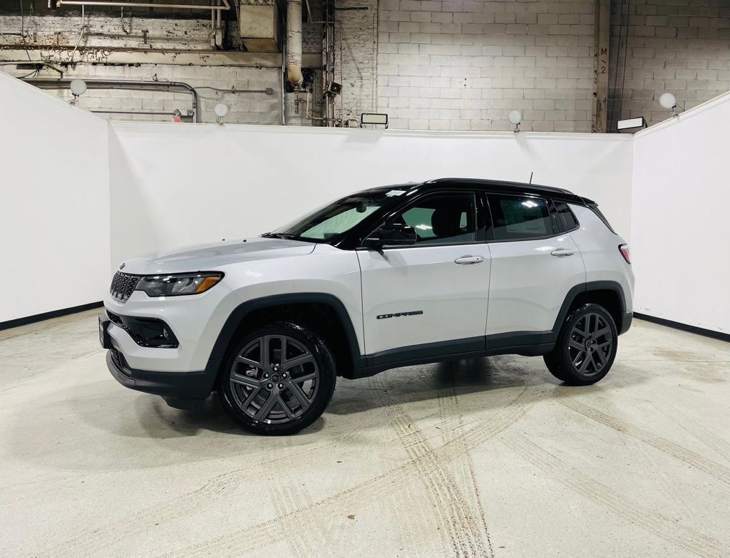 Silver Zynith Metallic Clearcoat 2026 Jeep Compass Limited 4WD SUV / Crossover Four-Wheel Drive 8-Speed Automatic