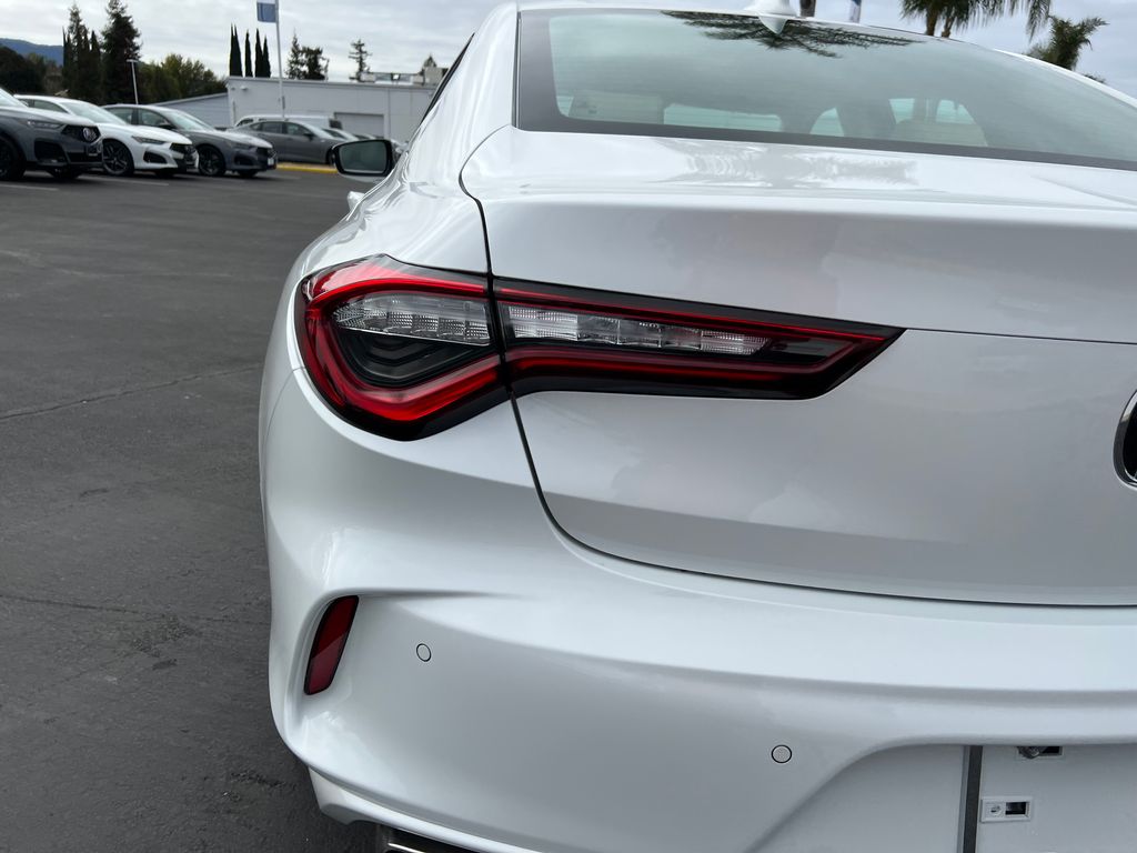 Thumbnail: 2025 Acura TLX - 10