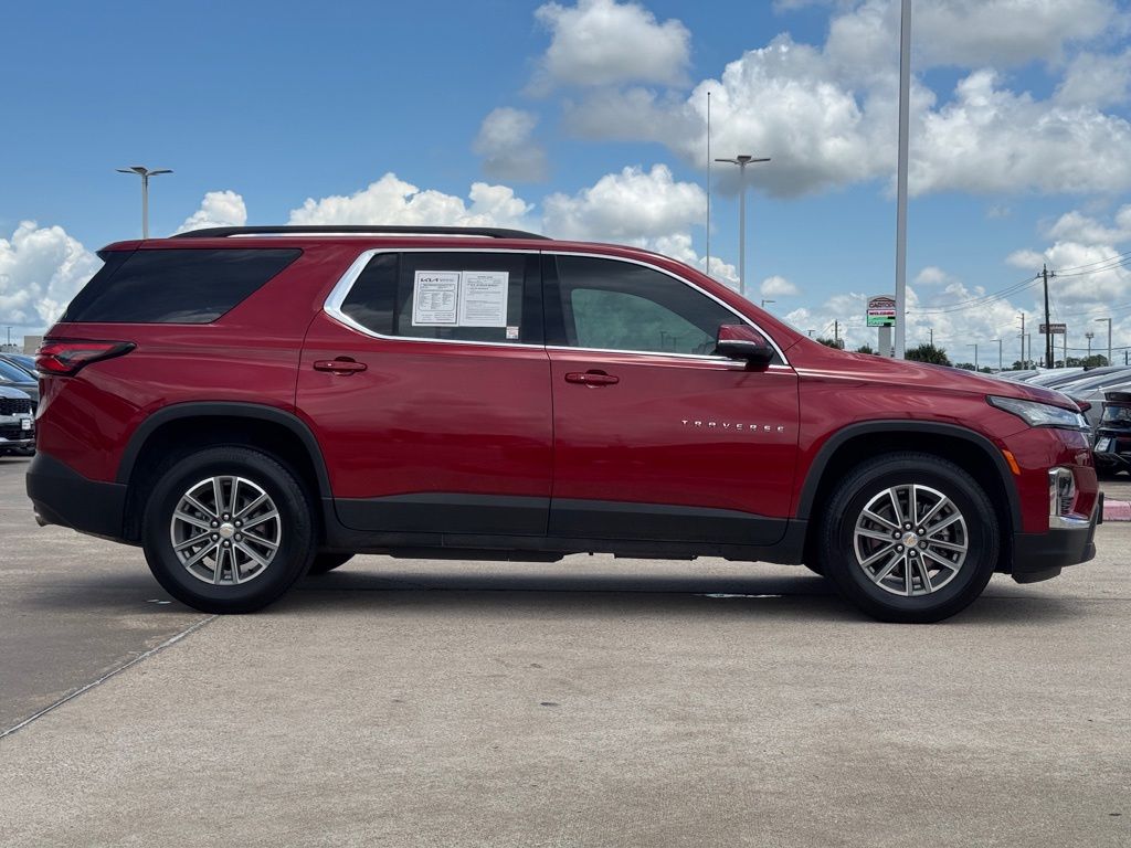 2023 Chevrolet Traverse LT - 11