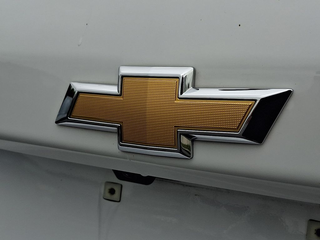 2024 Chevrolet Equinox LS White at Klick Lewis Buick Chevrolet