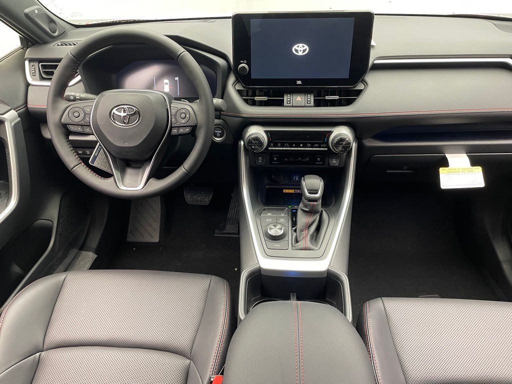 2025 Toyota RAV4 XSE 19