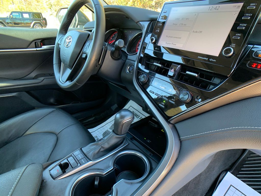 2023 Toyota Camry XSE 24