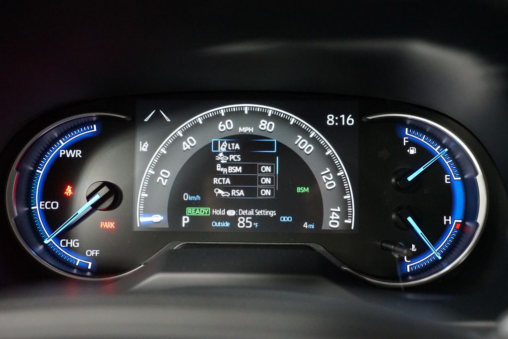 Thumbnail: 2025 Toyota RAV4 - 15