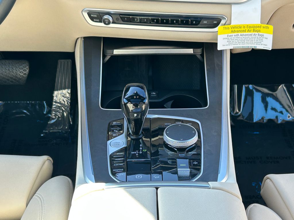 2022 BMW X5 xDrive45e 26