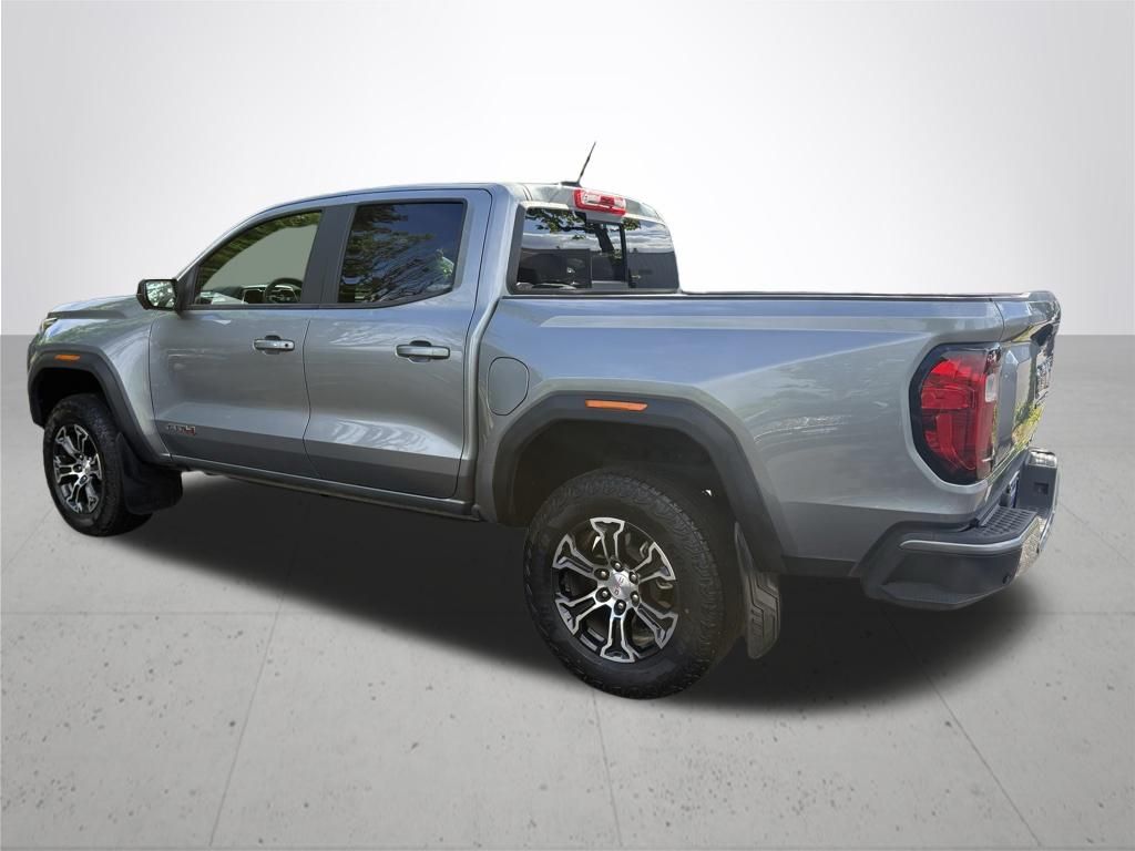 2024 GMC Canyon AT4