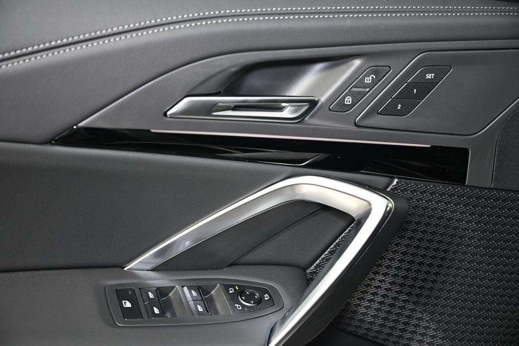 Thumbnail: 2026 BMW X1 - 22