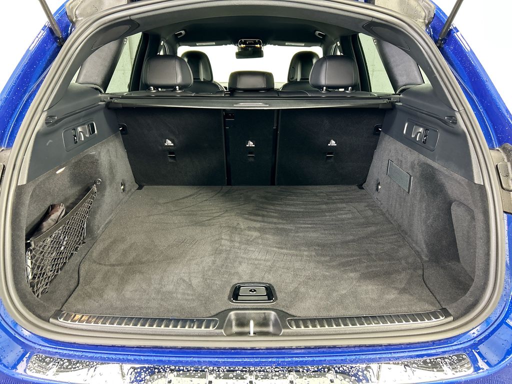 Thumbnail: 2025 Mercedes-Benz GLC - 27