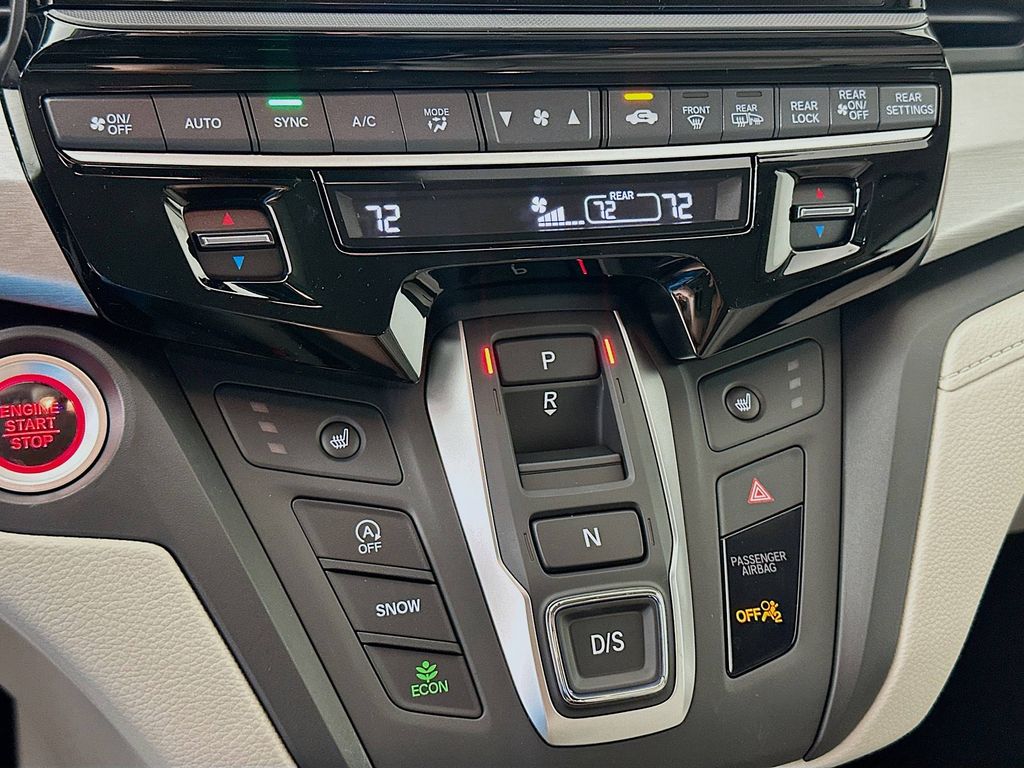 Thumbnail: 2026 Honda Odyssey - 13