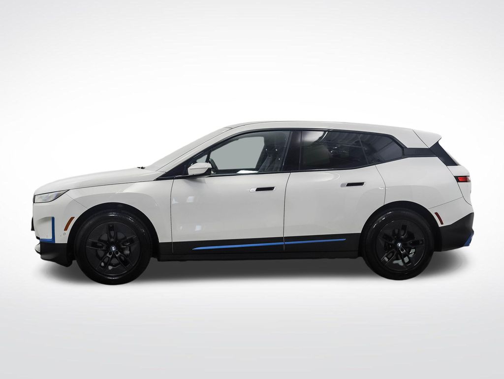 Thumbnail: 2024 BMW iX - 2