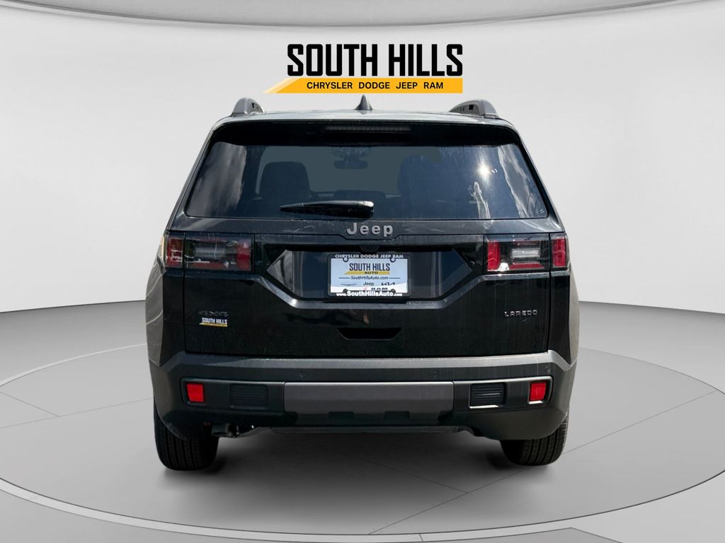 2026 Jeep Cherokee Laredo Black at South Hills CDJR