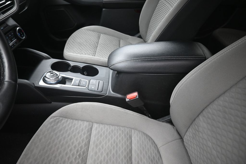 Used 2022 Ford Escape SUV