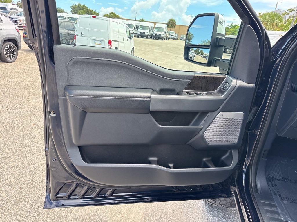 Used 2023 Blue Ford Lariat image 12