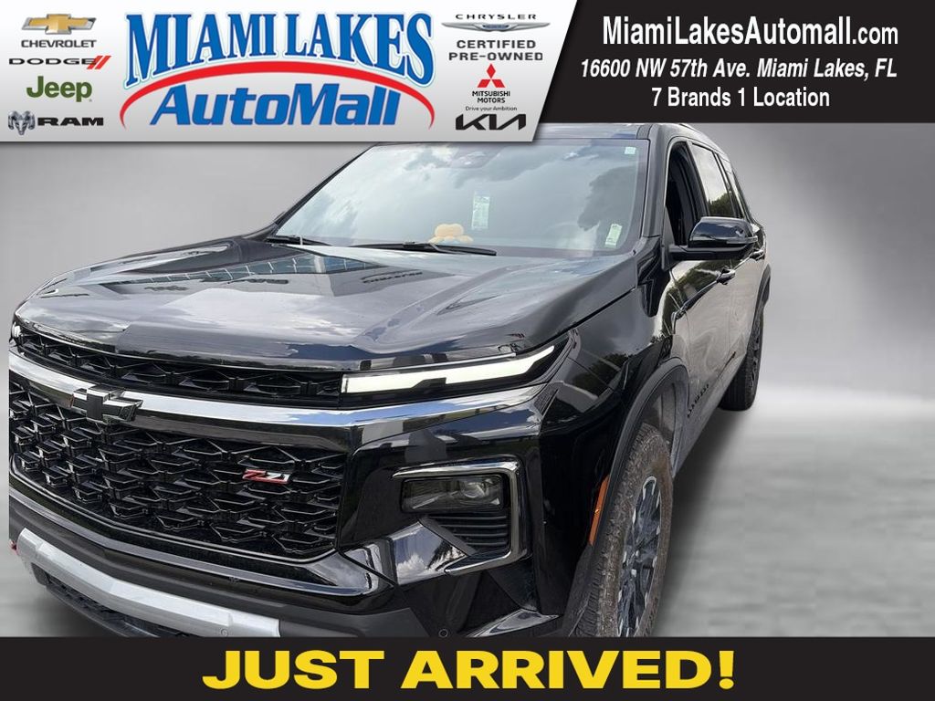 Mosaic Black Metallic 2025 Chevrolet Traverse SUV / Crossover Four-Wheel Drive 8-Speed Automatic