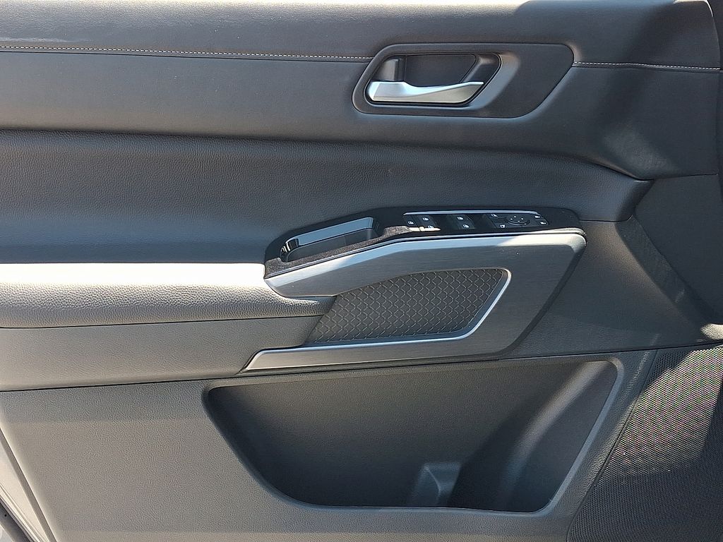2024 Nissan Pathfinder — photo 14