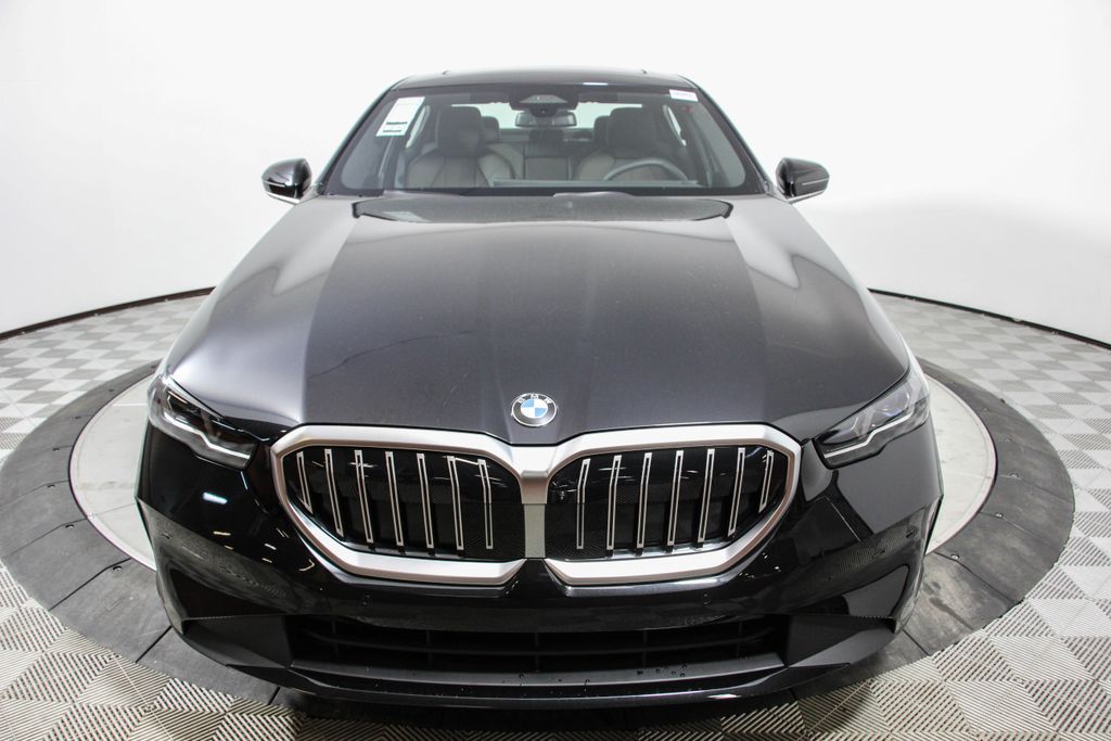 2024 BMW 5 Series 530i xDrive 8