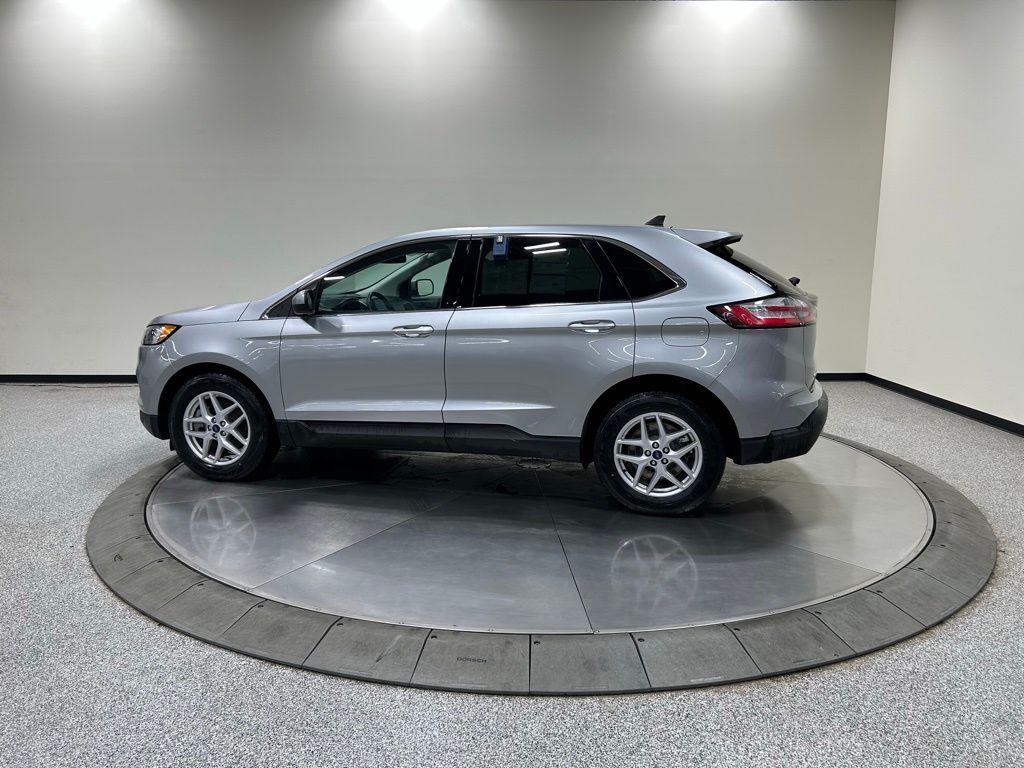 used 2022 Ford Edge car, priced at $19,841