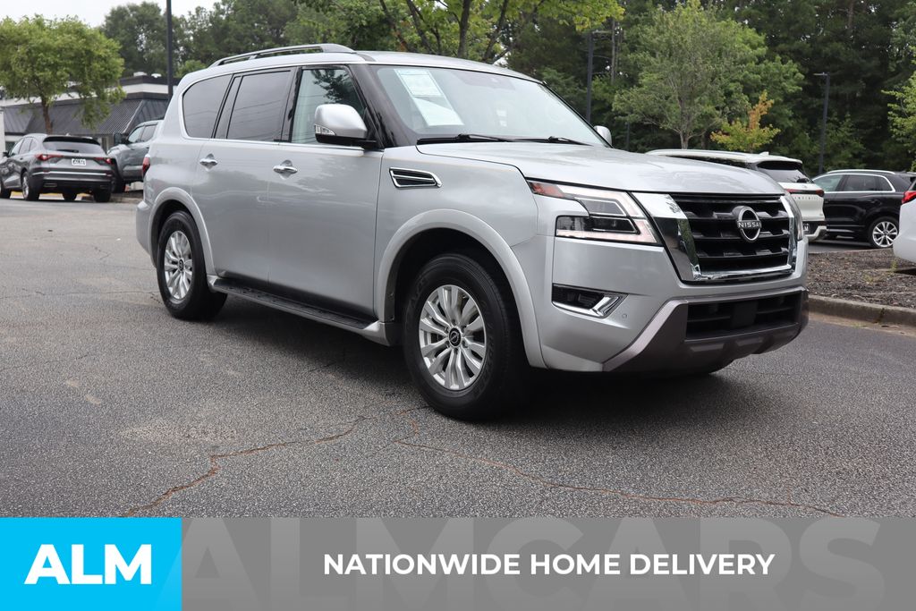 2023 Nissan Armada SV photo 3