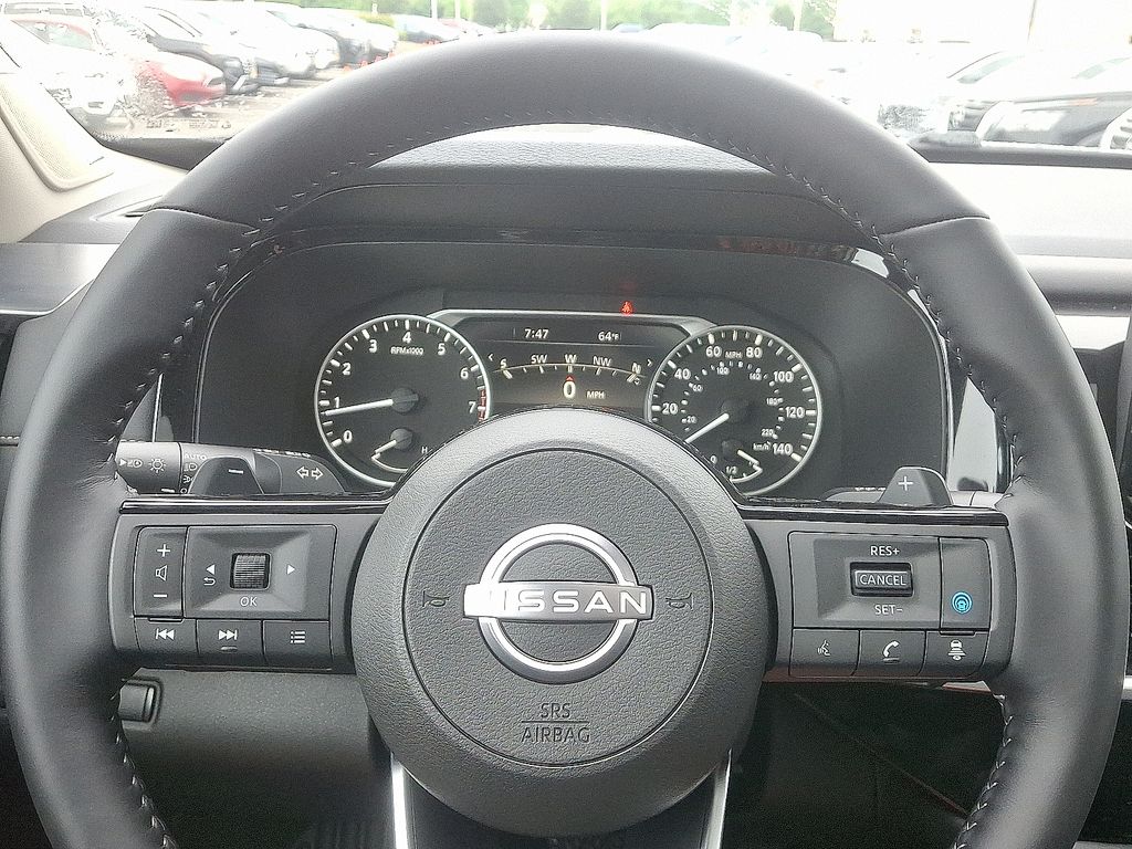 Thumbnail: 2025 Nissan Pathfinder - 11