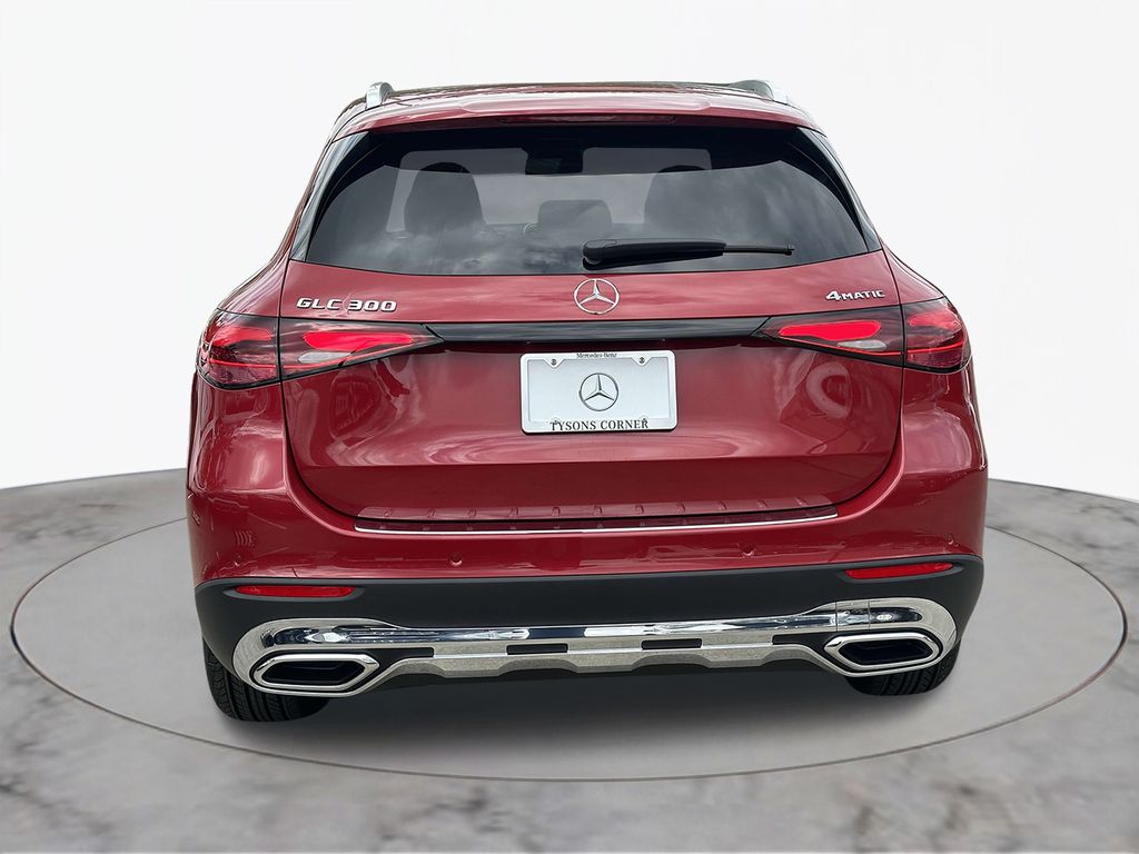 2025 Mercedes-Benz GLC 300 3