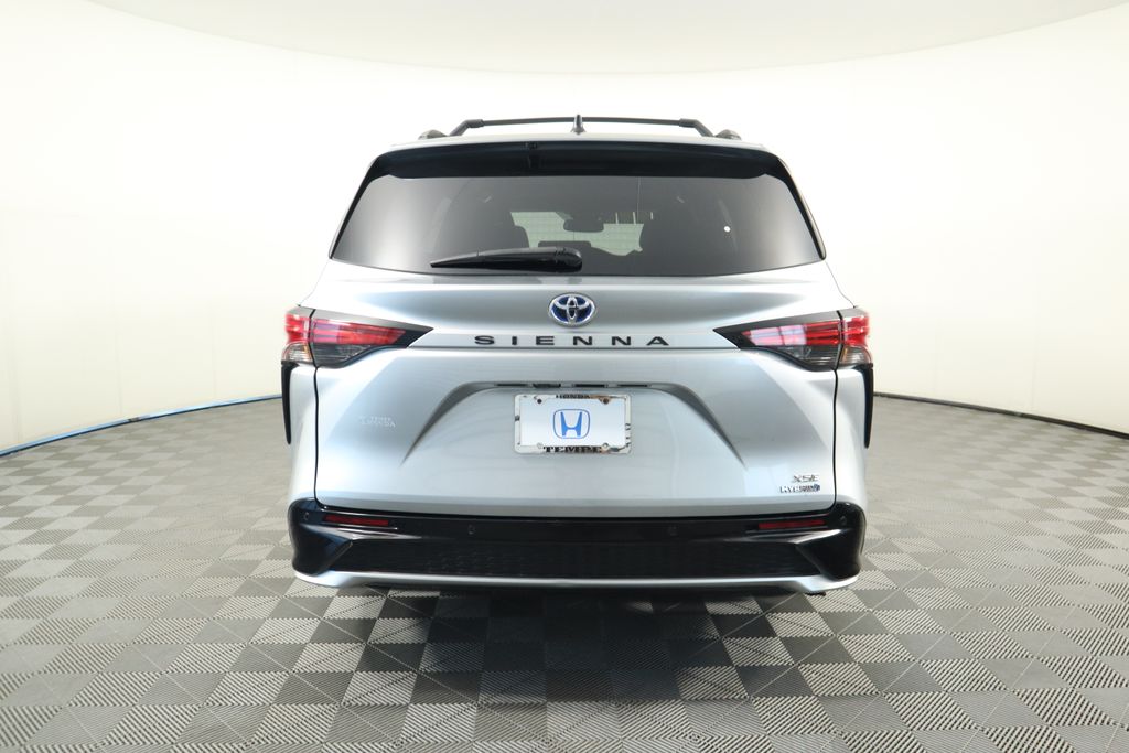 2022 Toyota Sienna XSE 6