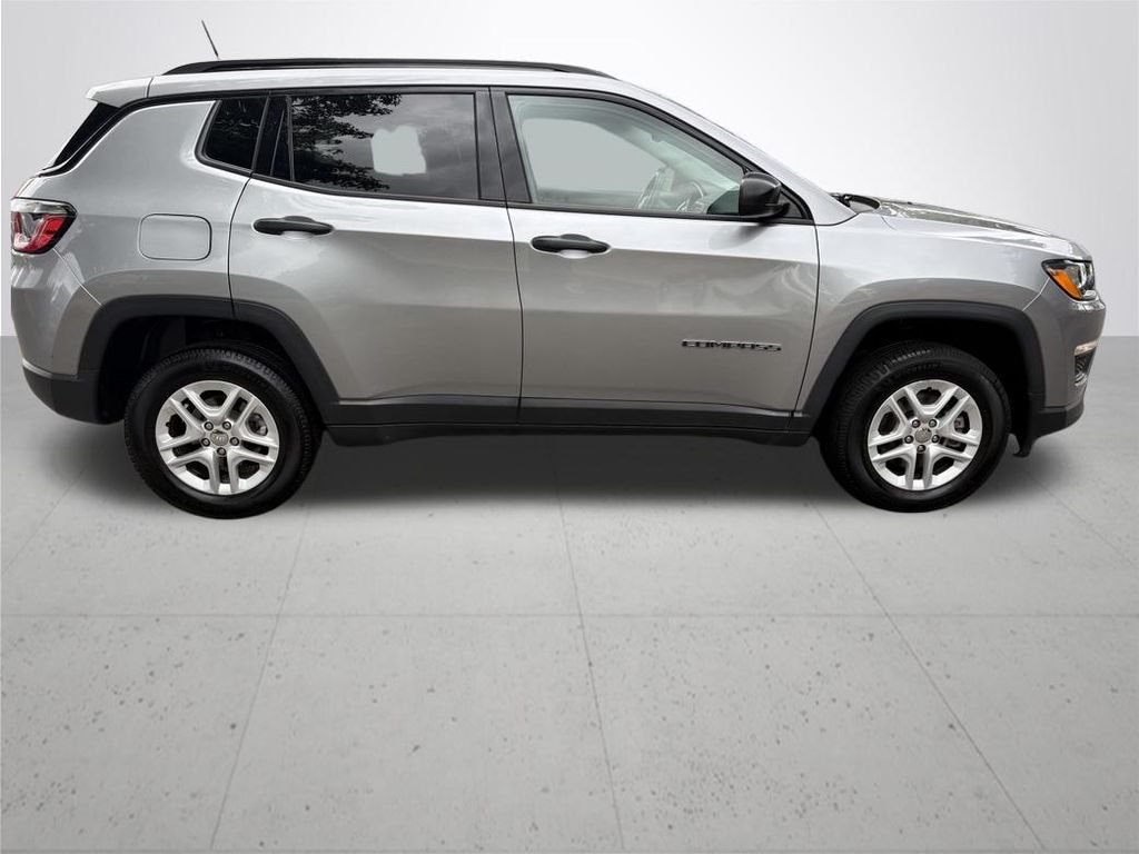 2017 Jeep Compass Sport