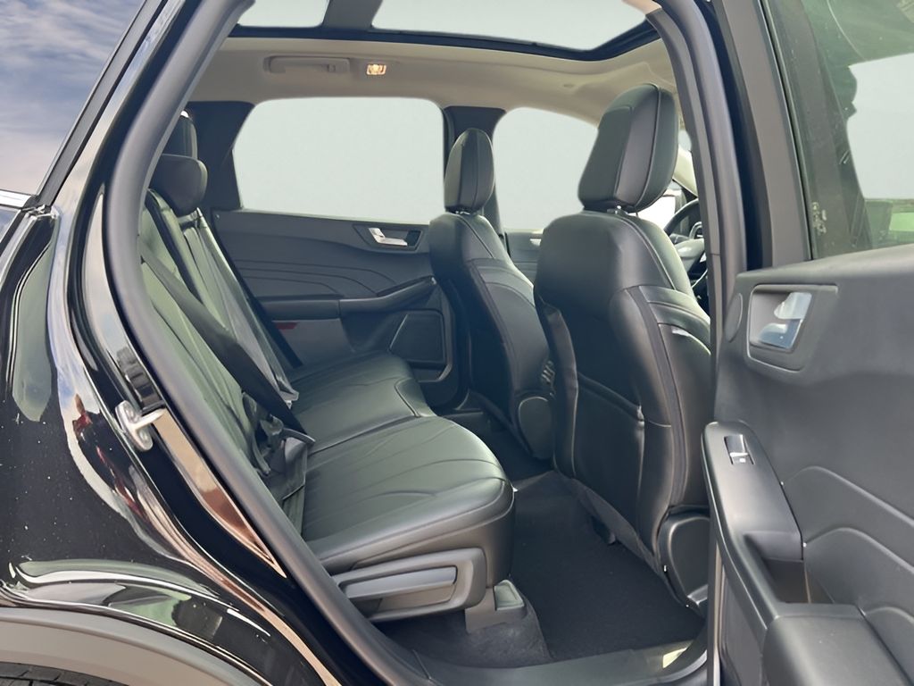 2026 Ford Escape Hybrid