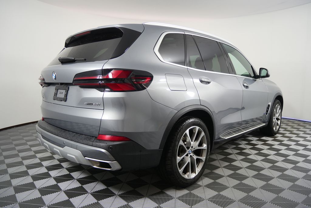 Thumbnail: 2024 BMW X5 - 3