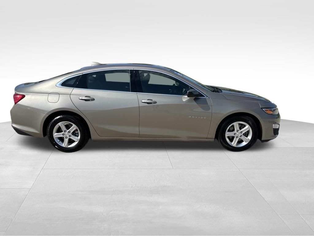 Used 2024 Chevrolet Malibu Sedan
