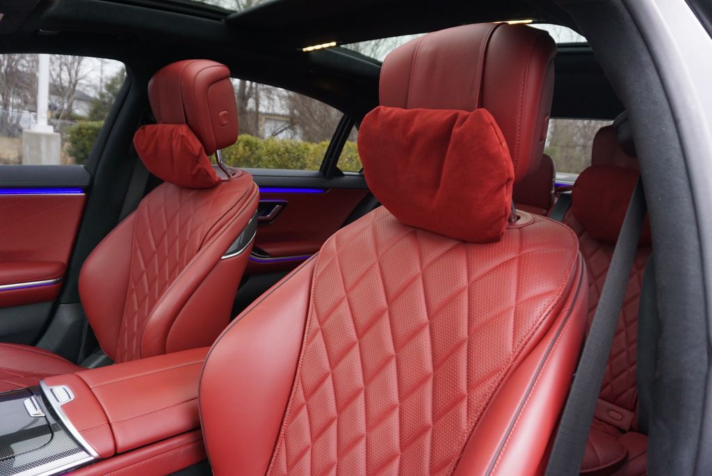 Thumbnail: 2022 Mercedes-Benz S-Class - 11