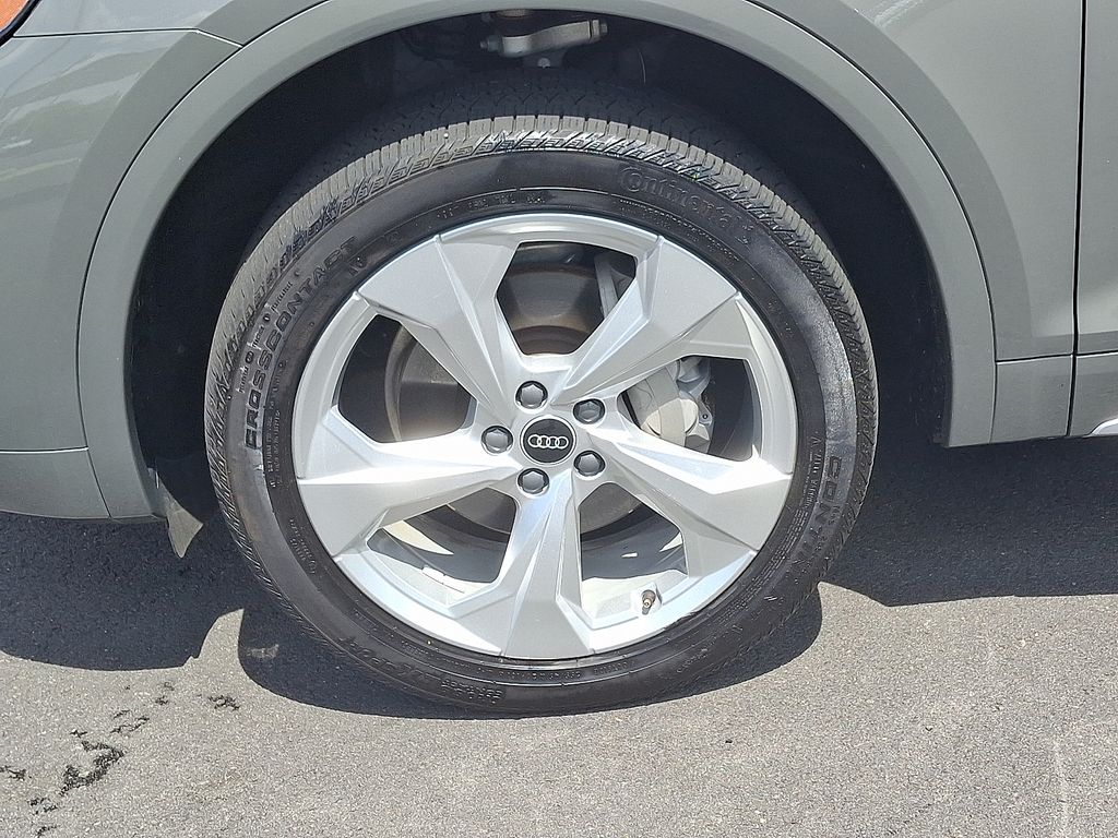 2023 Audi Q5 e Premium Plus 8