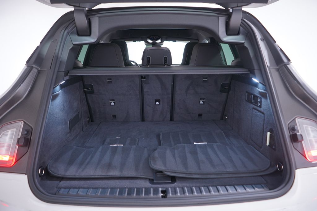 Thumbnail: 2023 BMW iX - 21