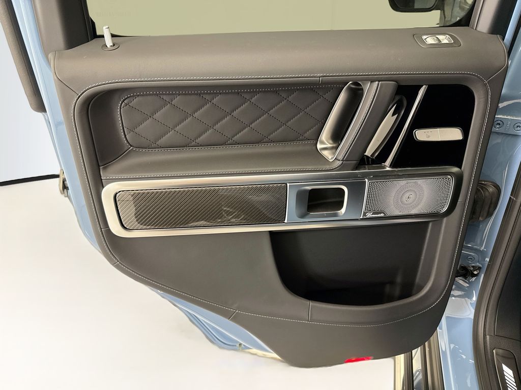 Thumbnail: 2027 Mercedes-Benz G-Class - 26