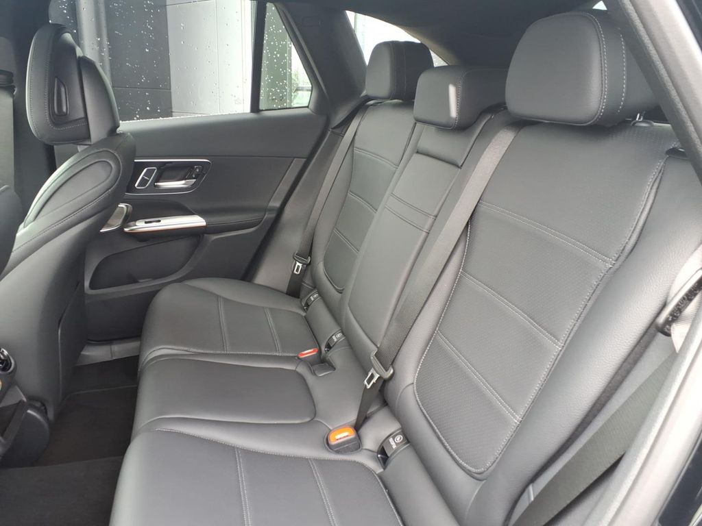 New 2026 Black Mercedes-Benz GLC 300 image 26