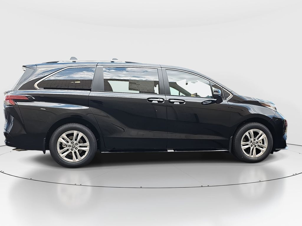 New 2026 Toyota Sienna Van