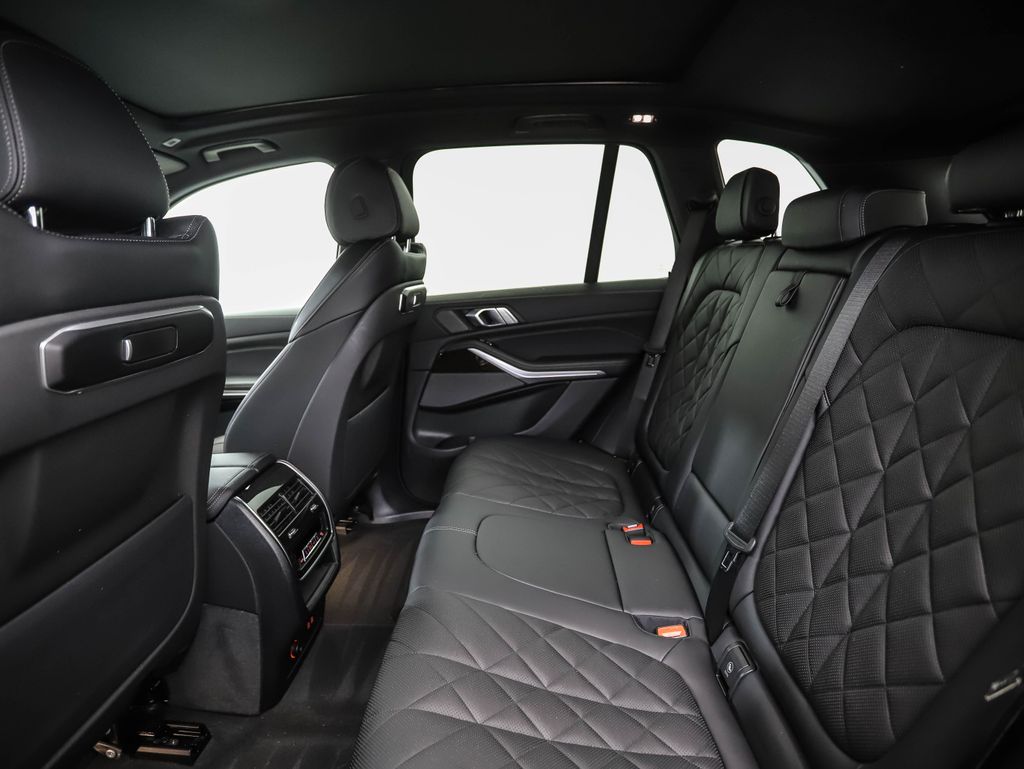 Thumbnail: 2024 BMW X5 - 22