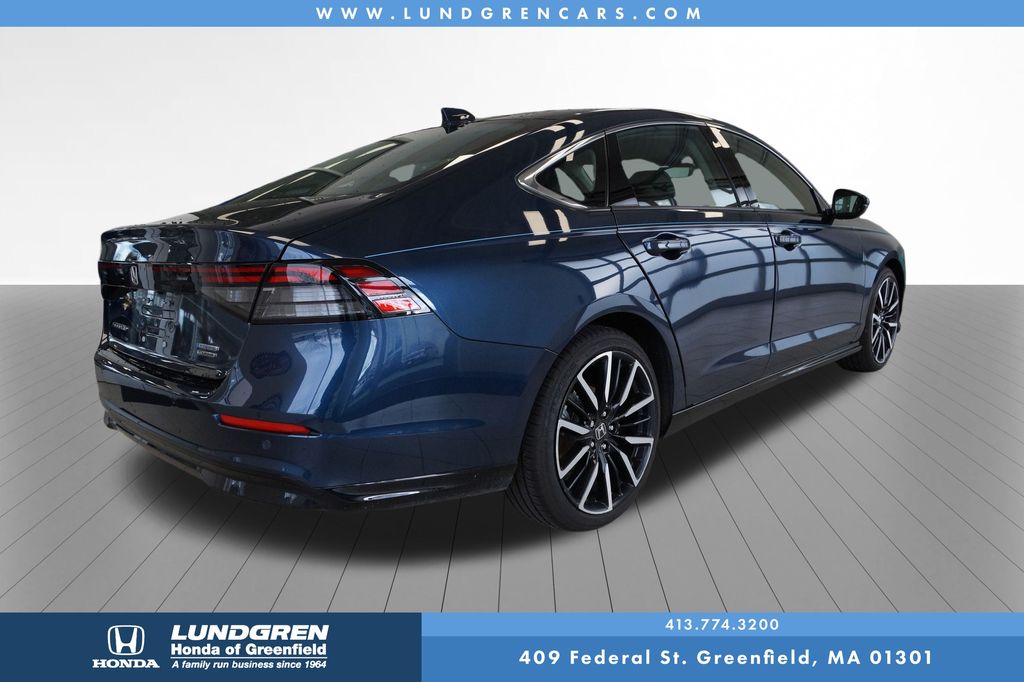 2024 Honda Accord Hybrid Touring 7