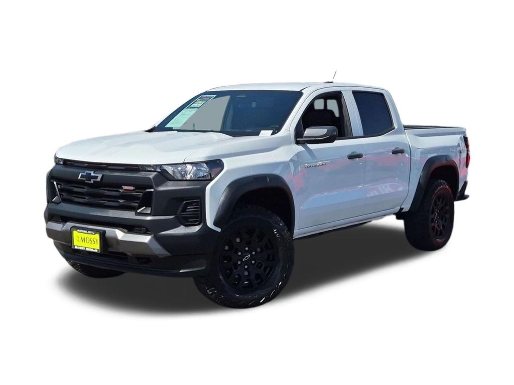 2025 Chevrolet Colorado Trail Boss Crew Cab 4WD