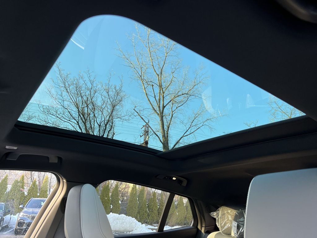 Thumbnail: 2026 BMW X2 - 22