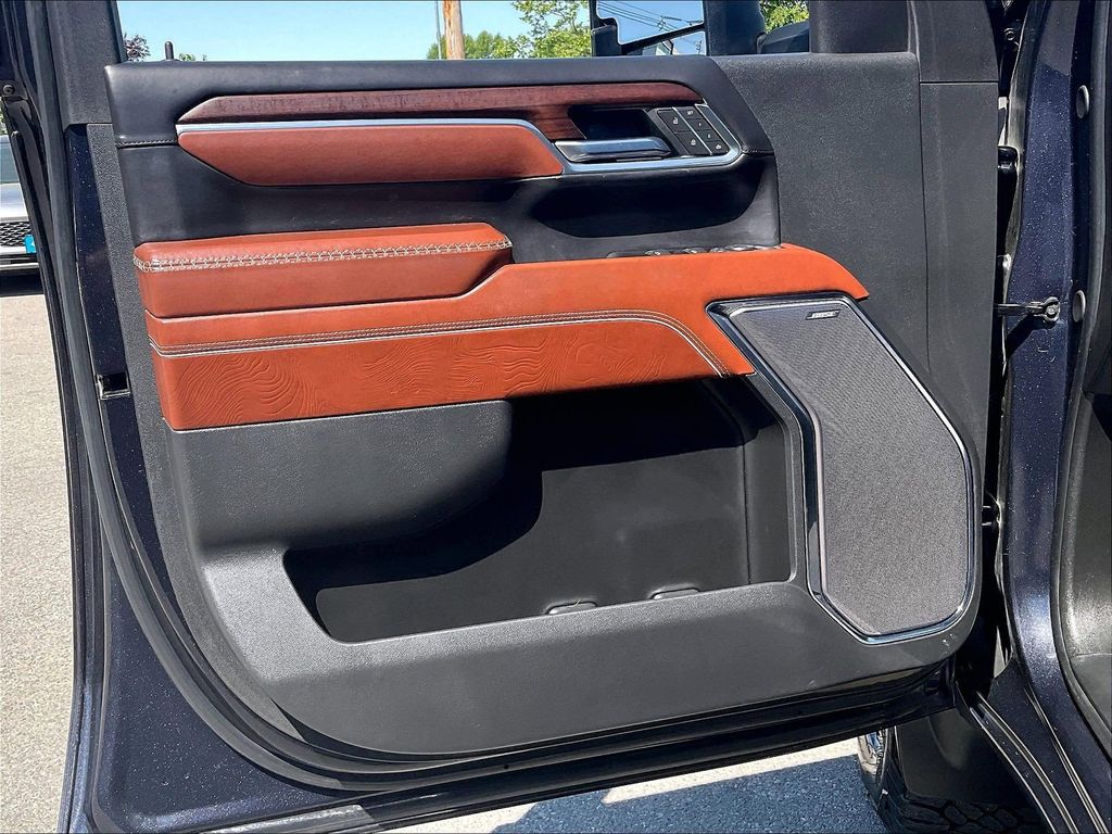 2024 GMC Sierra 2500HD — photo 9